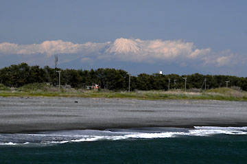 遠江吉田港東防波堤灯台