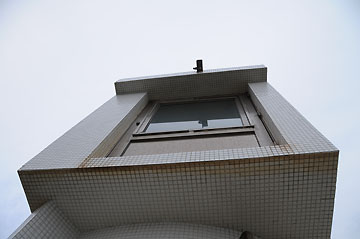 蒲生田岬シリカ碆照射灯