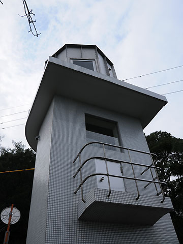 由岐港橋喰内防波堤照射灯